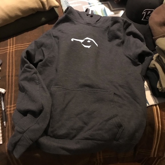 dux hoodie